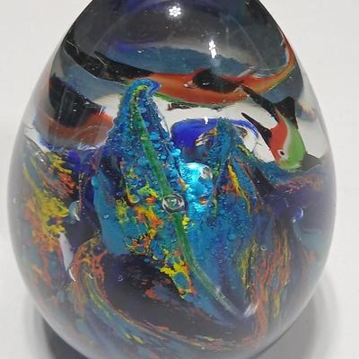 Heavy Paperweight Murano style art hand blown glass aquarium underwater fish glass paperweight