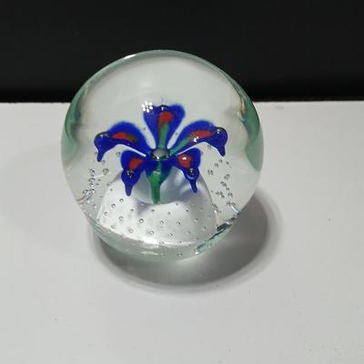 Signed glass paperweight with blue and red flower - beautiful glass paperweight