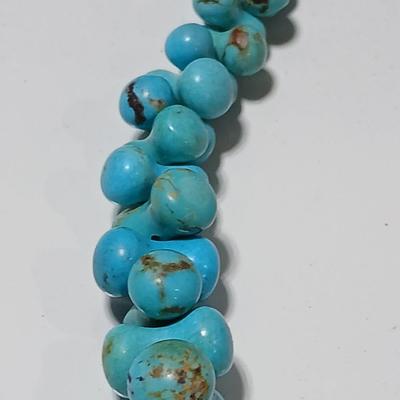 Turquoise dog bone beaded necklace with DR .925 marked clasp