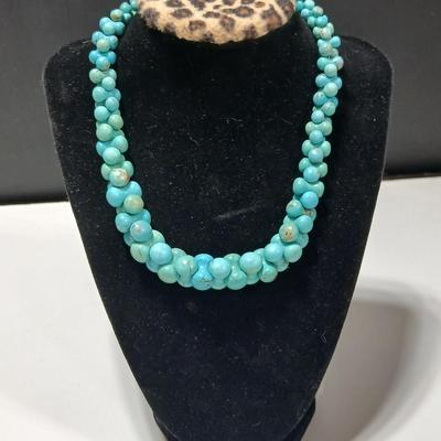 Turquoise dog bone beaded necklace with DR .925 marked clasp
