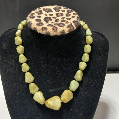 Vintage Necklace, Hand Knotted Scottish Style Faux Connemara Marble Glass Bead Adjustable length 1950's / 60's