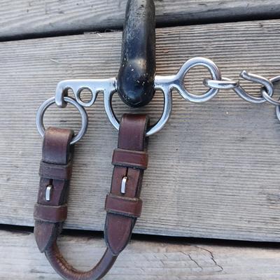 Equestrian Tack - Driving bit rubber jointed with leather bit converter