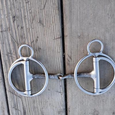 Equestrian Tack - Rocking S Snaffle bit