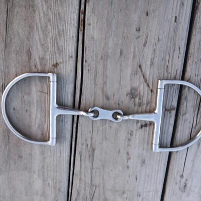 Equestrian Tack - Coronet Hollow Mouth Dee Snaffle Bit