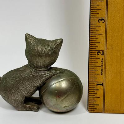 Vintage Timex Mini Clock Pewter Cat Figurine Paperweight