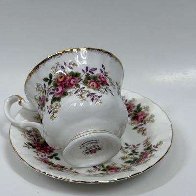 Vintage Tea Cup and Saucer Royal Albert Stratford Rose