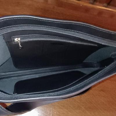 LIKE NEW BLACK COACH PURSE
