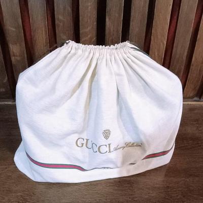 AUTHENTIC GUCCI PURSE