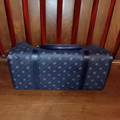 AUTHENTIC GUCCI PURSE