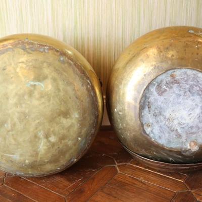 Vintage Brass Pot/Cauldron