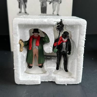 LOT 4K: Department 56 Heritage Village Collection Accessories - Amish Family, City People, Come Into The Inn & More