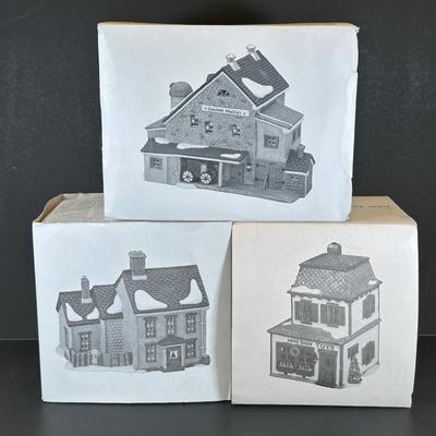 LOT 6K: Department 56 Heritage Village Collection New England Village Series - Jannes Mullet Amish Farm House, Barn & Ann Shaw Toys