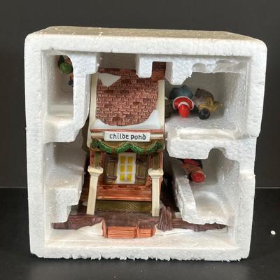 LOT 9K: Department 56 Heritage Village Collection - Red Covered Bridge, Harvest Time, Skating Pond & More