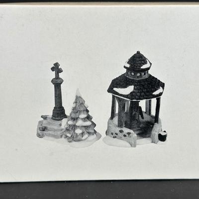 LOT 9K: Department 56 Heritage Village Collection - Red Covered Bridge, Harvest Time, Skating Pond & More