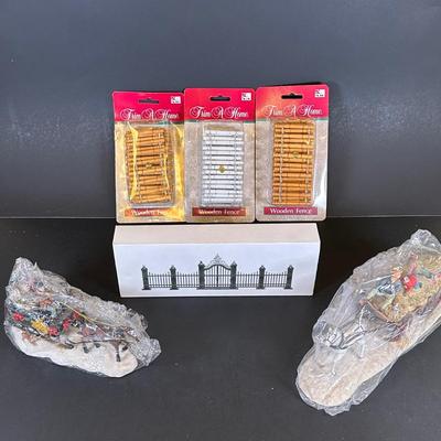 LOT 10K: Department 56 Heritage Village Collection Village Wrought Iron Gate & Fence & More Accessories