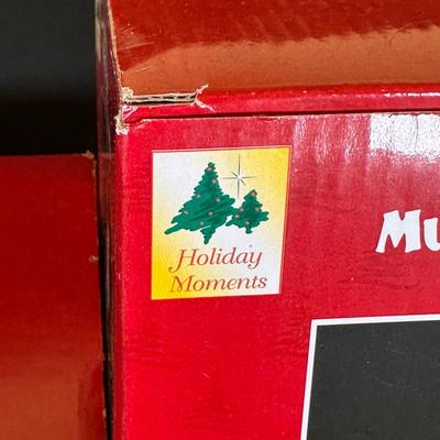LOT 13K: Hallmark Keepsake, Trim A Tree & More Animated/Musical Decorations