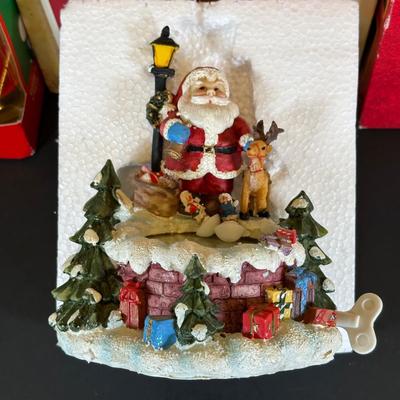 LOT 13K: Hallmark Keepsake, Trim A Tree & More Animated/Musical Decorations