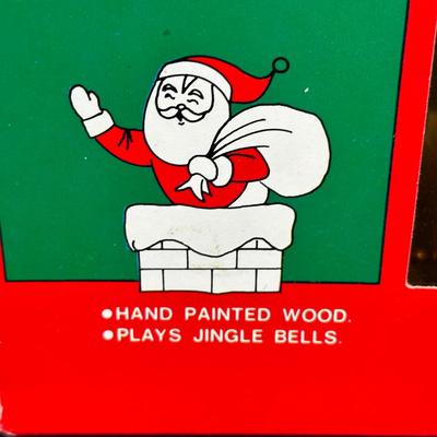 LOT 13K: Hallmark Keepsake, Trim A Tree & More Animated/Musical Decorations