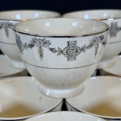 LOT 14K: Vintage Taylor Smith & Taylor China Collection