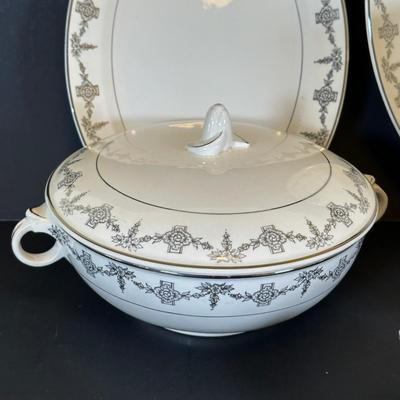 LOT 14K: Vintage Taylor Smith & Taylor China Collection