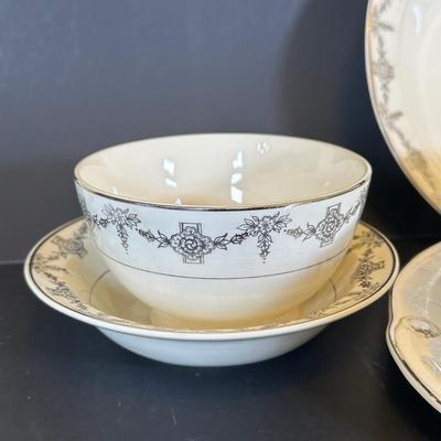 LOT 14K: Vintage Taylor Smith & Taylor China Collection