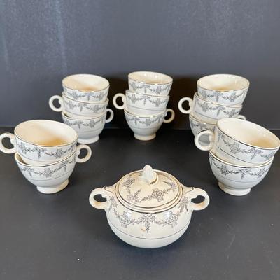 LOT 14K: Vintage Taylor Smith & Taylor China Collection