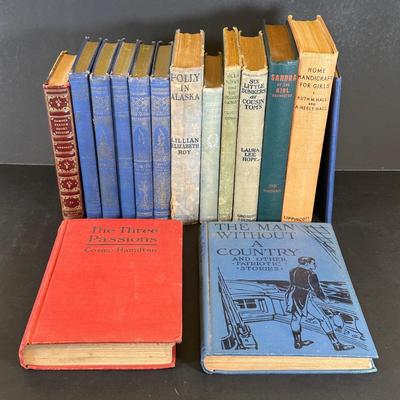 LOT 17K: Antique & Vintage Book Collection - Poly In Alaska, The Man Without a Country & More