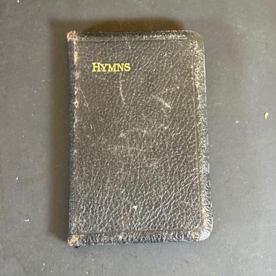 LOT 20K: Antique & Vintage Book Collection - The Methodist Hymal, Songs Of Love & Praise & More
