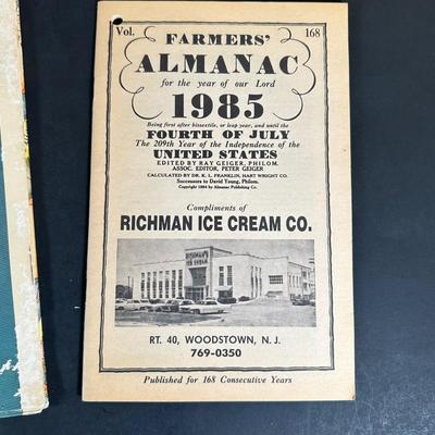 LOT 21K: Vintage Magazine & Advertising Collection - The National Geographic Magazine & More