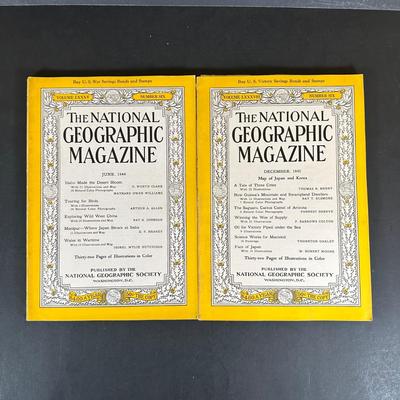 LOT 21K: Vintage Magazine & Advertising Collection - The National Geographic Magazine & More
