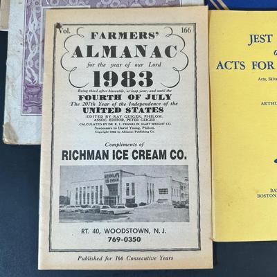 LOT 21K: Vintage Magazine & Advertising Collection - The National Geographic Magazine & More