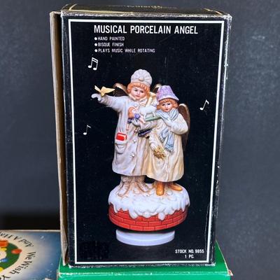 LOT 23K: Vintage Musical Christmas Decorations/Music Box
