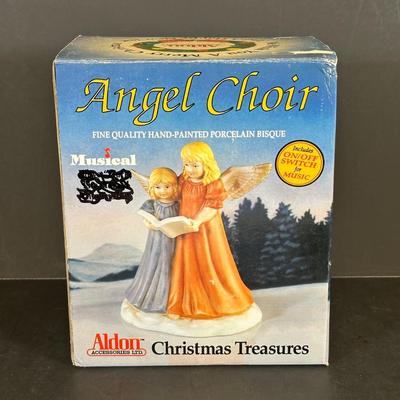 LOT 23K: Vintage Musical Christmas Decorations/Music Box