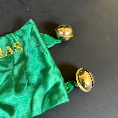 LOT 24K: Hallmark Holiday Hill, Vintage Christmas Decor & More