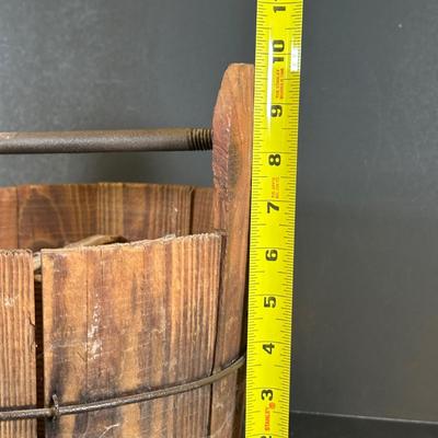 LOT 25K: Vintage Wooden Tool Bucket & Vintage Hand Planes