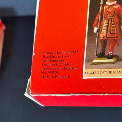 LOT 28K: Medal Models Hand Painted Britains Figures Collection