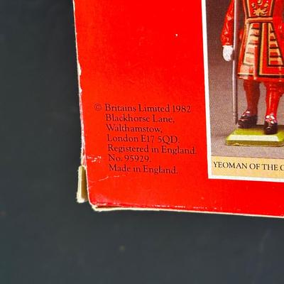 LOT 28K: Medal Models Hand Painted Britains Figures Collection