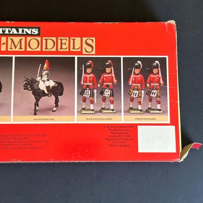 LOT 28K: Medal Models Hand Painted Britains Figures Collection