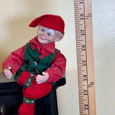LOT 32K: Vintage Holiday Creations Sing Along With Santa & More Animated Santa Clause Christmas Decorations