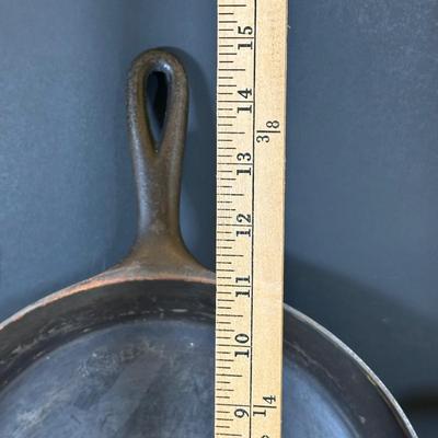LOT 35K: Vintage Kitchen Essentials!