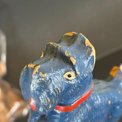 LOT 36K: Vintage Children’s Toys, Erector Toy Kit Parts & More