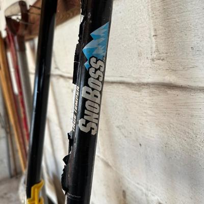 LOT 41S: Home/Garden Tool Collection