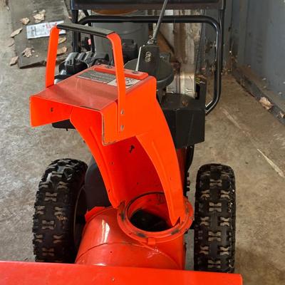 LOT 42S: Ariens Snowblower 8524