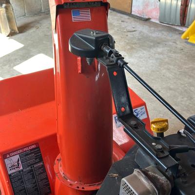 LOT 42S: Ariens Snowblower 8524