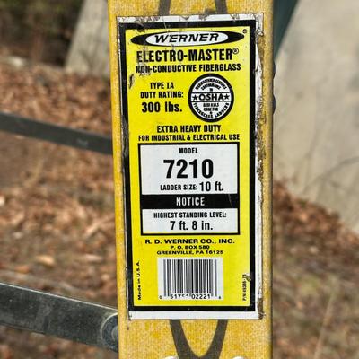 LOT 48S: Werner 10’ Ladder 7210
