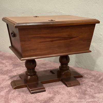 LOT 51X: Antique Dough Box Table For Bread Proofing