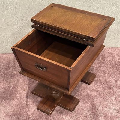 LOT 51X: Antique Dough Box Table For Bread Proofing