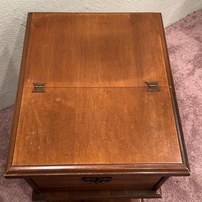 LOT 51X: Antique Dough Box Table For Bread Proofing