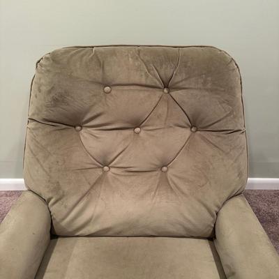 LOT 54X: Reclining Chair