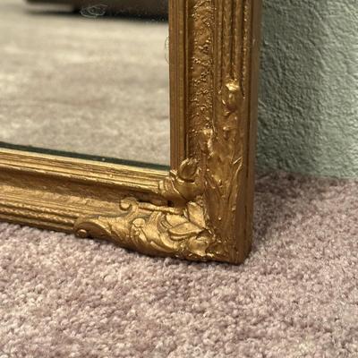 LOT 56X: Beautiful Vintage Carved Wooden Framed Mirror